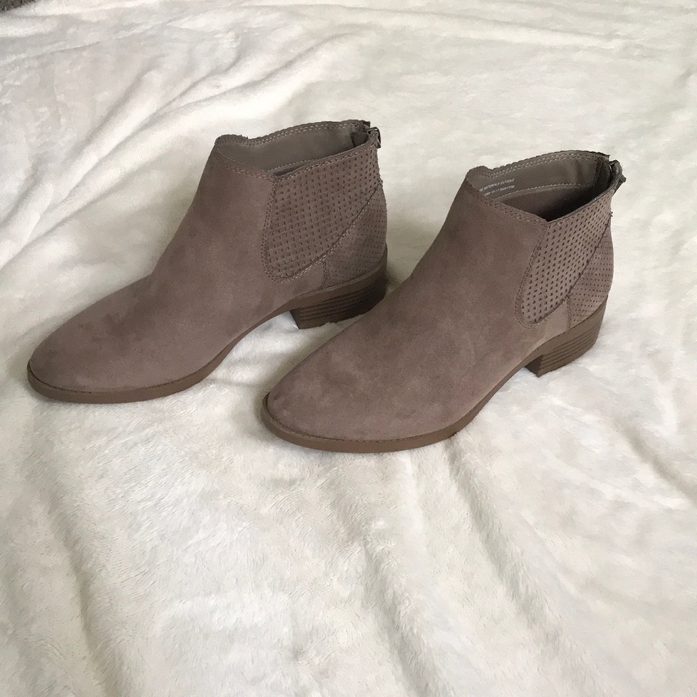 DV Dolce Vita Booties
